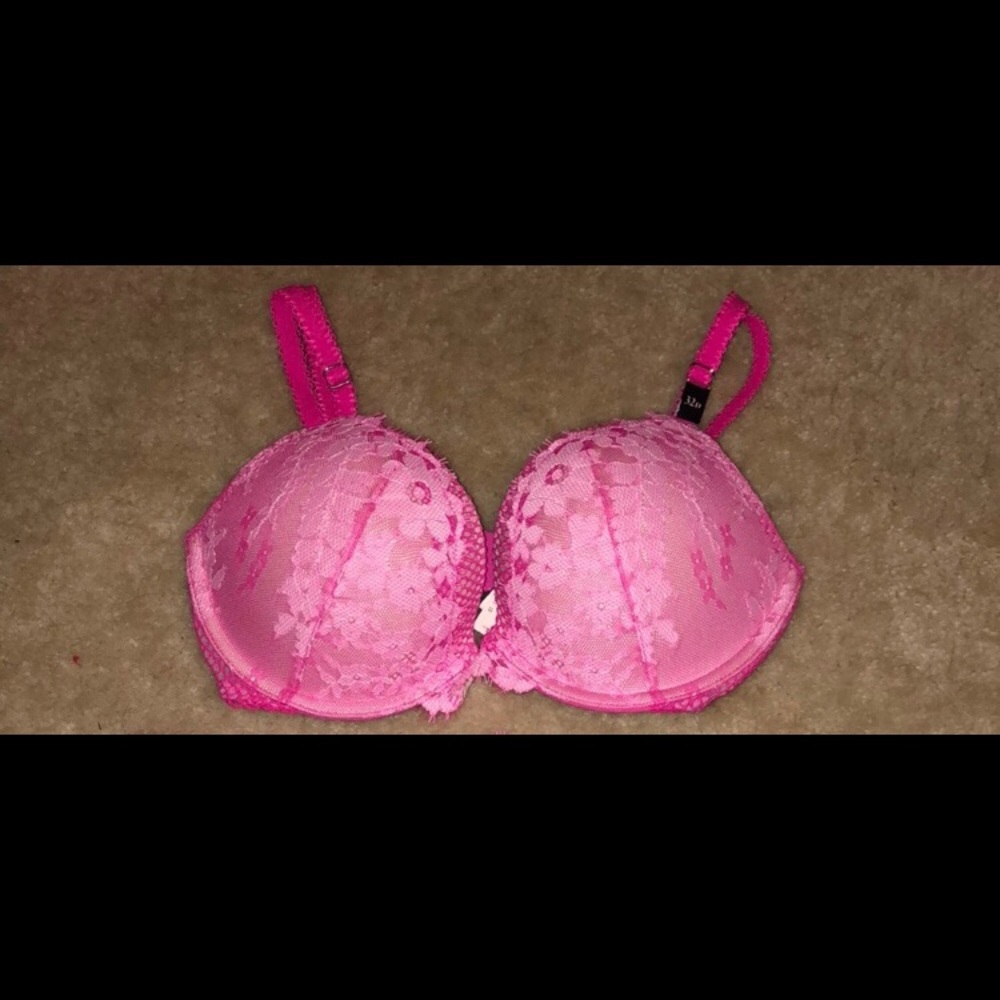 NWT VS Dream Angels Bra!